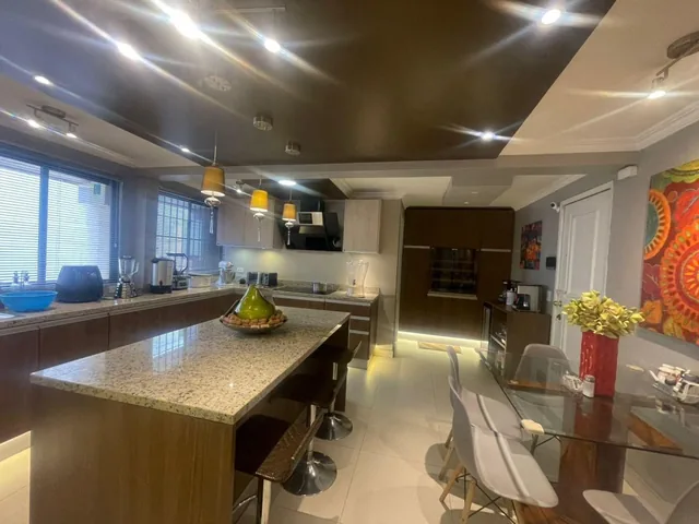 Vendo Espectacular Departamento Quito Tennis - Home Realtors By Monica Miranda — imagen 3