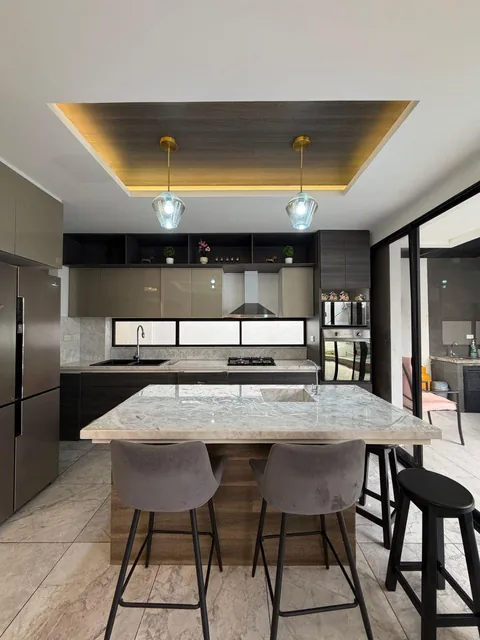 Vendo Linda Casa en Punta Esmeralda, Via a La Costa, Guayaquil, Guayas — imagen 2