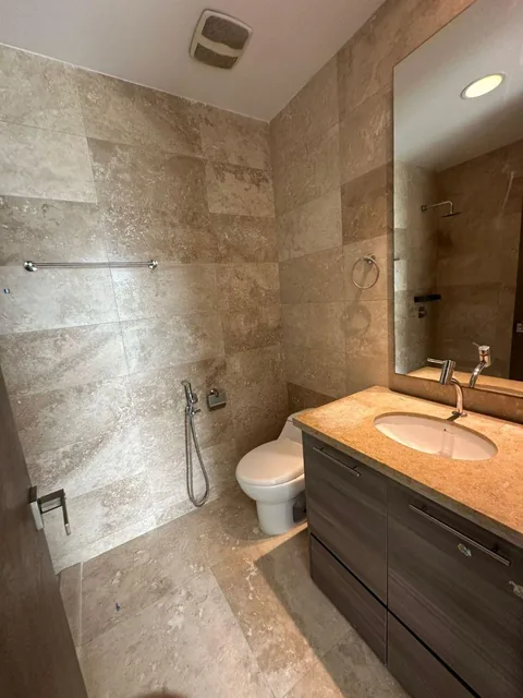 Departamento de 220 m² con 3 Recámaras en Venta en Blue Bay, Guayas — imagen 4