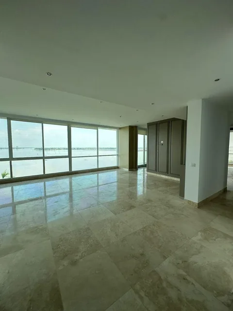 Departamento de 220 m² con 3 Recámaras en Venta en Blue Bay, Guayas — imagen 3