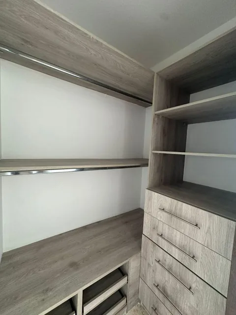 Departamento de 220 m² con 3 Recámaras en Venta en Blue Bay, Guayas — imagen 2