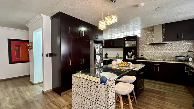 Venta Amplio Departamento 4 Dorm. Jardines de Amagasí — imagen 5