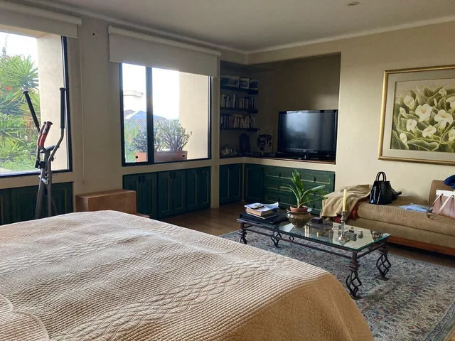 Se Vende Amplio Departamento Dúplex Sector El Bosque. Provincia de Pichincha — imagen 3