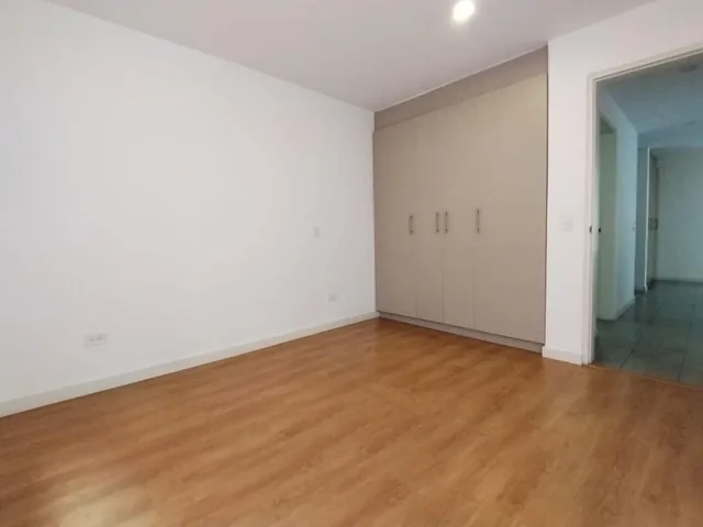 Jv Sector Av Bossano, Departamento en Venta 2d, 100 m con Balcón — imagen 4