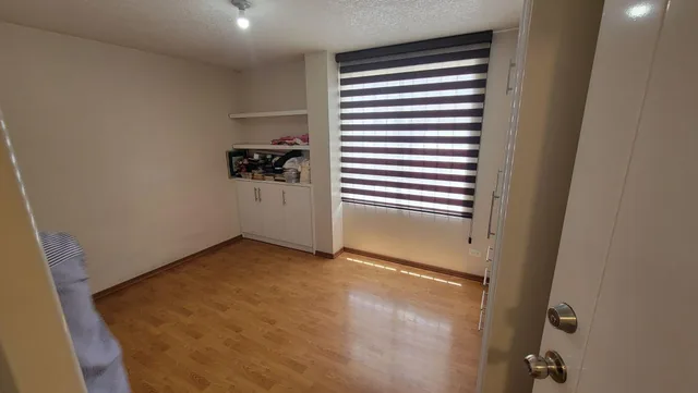 Departamento de Venta en El Sector Pomasqui de 105 m Norte de Quito. Provincia de Pichincha — imagen 3