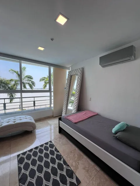 Departamento de 209 m² con 3 Habitaciones en Venta en Samborondón, Guayas — imagen 2