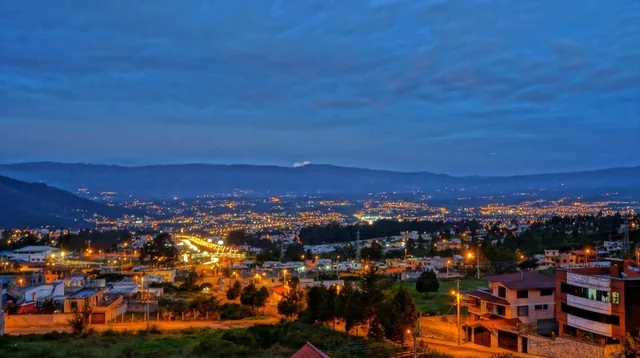Departamento en Venta Jardín Privado y Vista 2 Estacionamientos Conocoto Puente 5 — imagen 5