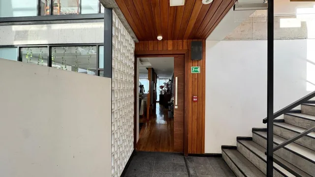 Departamento en Venta Jardín Privado y Vista 2 Estacionamientos Conocoto Puente 5 — imagen 2