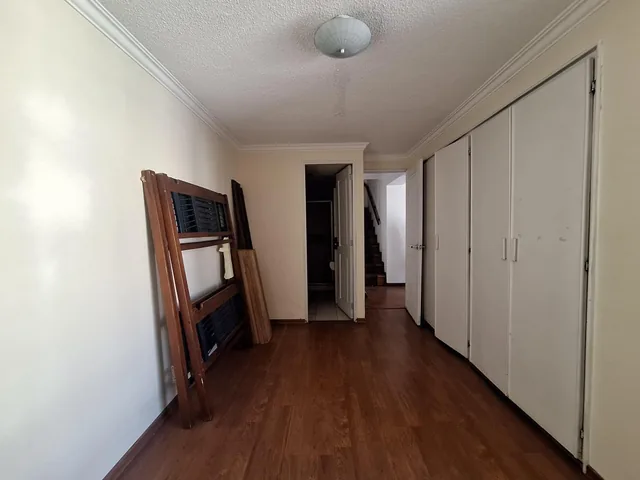 Departamento Dúplex en Venta, Sector Portugal — imagen 2
