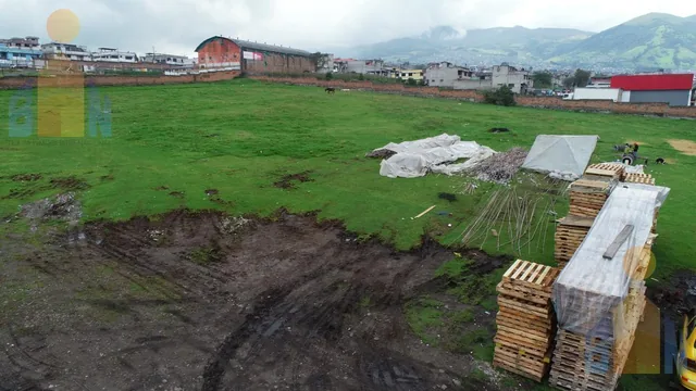 Terreno Comercial en Venta / Guamani (La Perla) - Sur de Quito — imagen 2