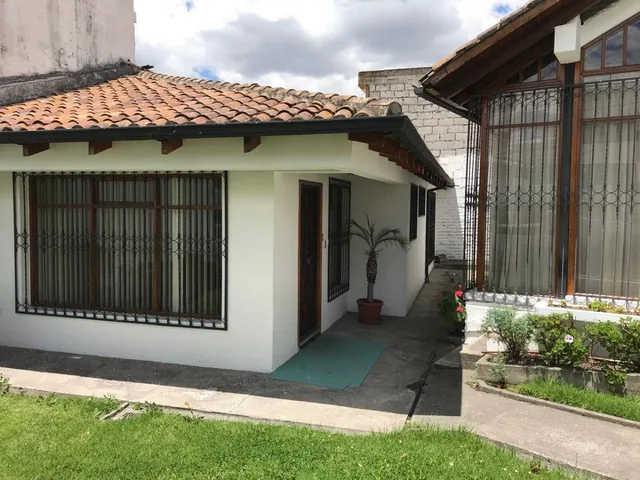 Casa de 439 m² con 5 Dorm. en Venta en El Batán — imagen 3