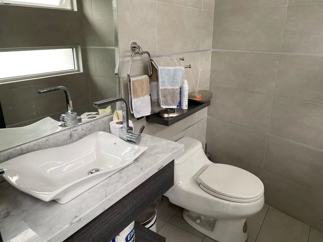 Venta Departamento Dúplex Sector Quito Tenis — imagen 4
