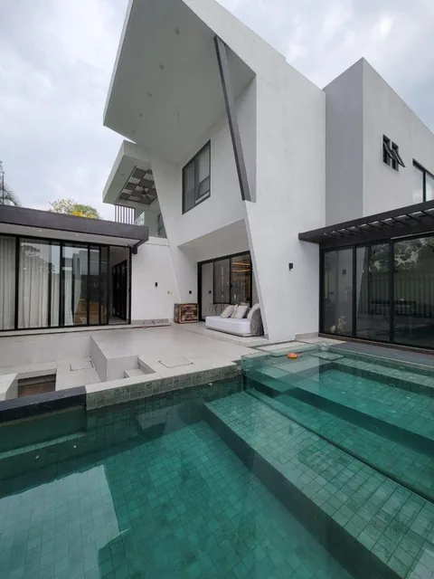Casa de Lujo en Venta en Mónaco, Isla Mocolí | 5 Dorm. con Piscina y Jacuzzi, Guayas — imagen 2
