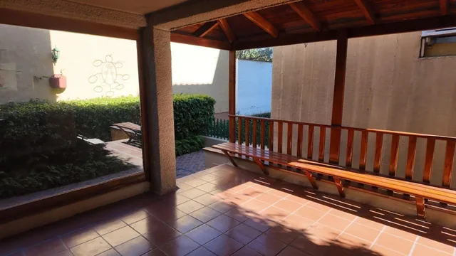 Casa 4 Dorm. de Venta en Cumbaya Sector Universidad San Francisco de Quito Seguridad 24/7 — imagen 5