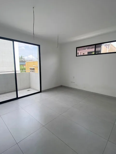 Vendo Casa Urbanización Riona, Guayas — imagen 2