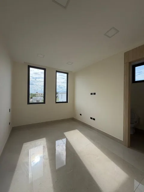 Oportunidad Única en Aires Norte, de Estreno Casa de 4 Dorm., Guayas — imagen 2