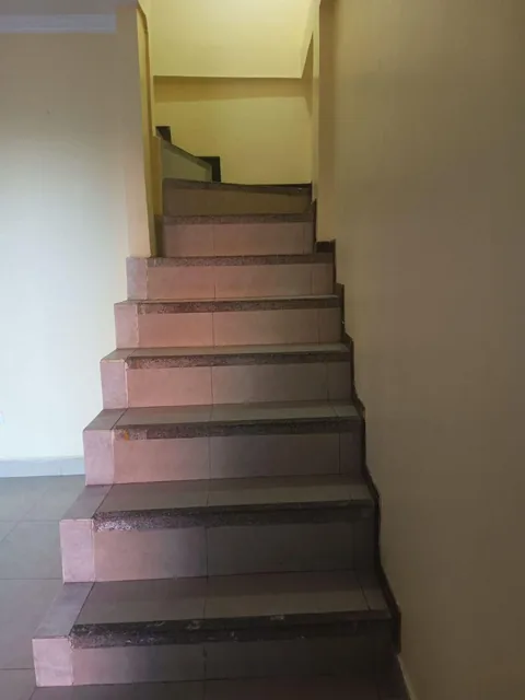 Casa con Excelente Vista y Espacios Versátiles — imagen 4