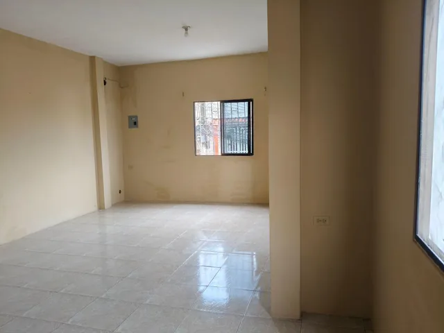 Se Vende Casa Rentera de 40 m² y 110 de Construcción con 2 Recámaras en Venta en Norte de Guayaquil, Guayas — imagen 5