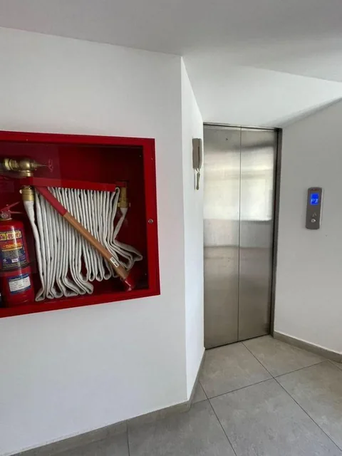 Aplica Credito Vip y Vis Vendo Departamento Duplex - Cuenca - Rio Amarillo, Azuay — imagen 4