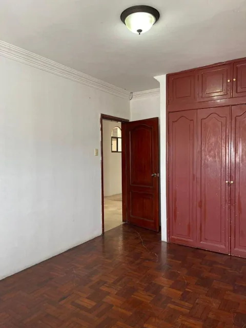 Los Almendros - Departamento 226 m² - en Venta - Excelente Ubicacion!, Guayas — imagen 4