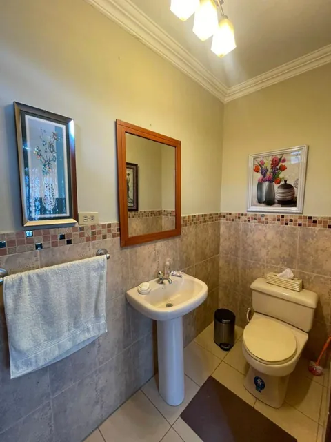 Oportunidad de Inversion en Santa Elena - Vendo Propiedad de 1000 m² — imagen 4