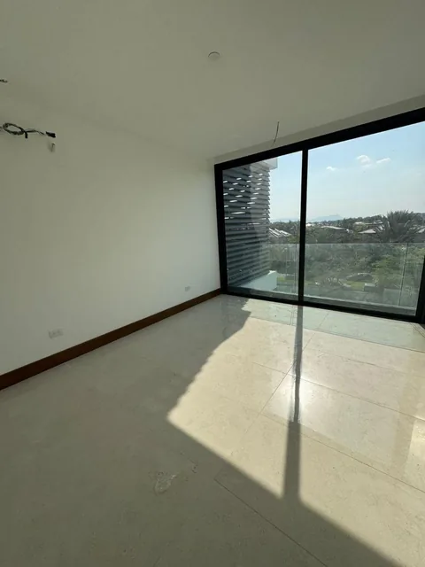 Departamento de 92 m² 2 Recámaras en Venta en Samborondón de Lujo, Guayas — imagen 2