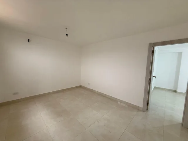 Vendo Departamento Planta Baja en Los Ceibos, Guayas — imagen 3
