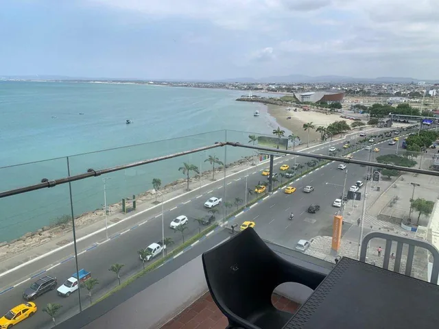 Departamento Frente Al Mar de Venta en Manta B/l, Manabí — imagen 5