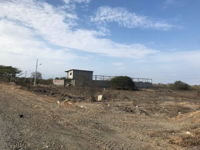 En Venta Terreno Comercial Via a Playas - K. Aguirre, Guayas — imagen 2