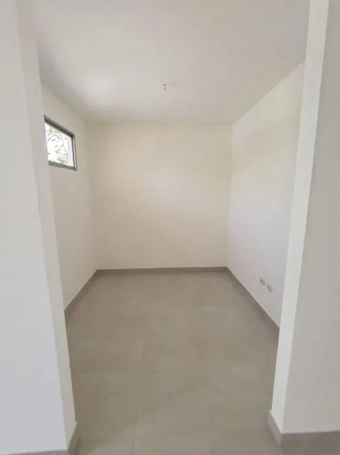 Vendo Casa en Urb. Arboletta, Via Salitre. Guayas — imagen 5