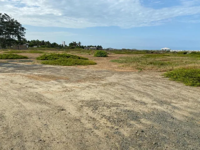 Venta de Terreno Macrolote - Playas, Guayas — imagen 3