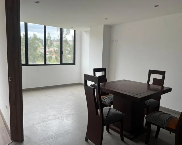 Duplex Tres Dorm. - Cuenca, Azuay — imagen 4