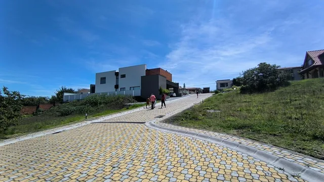 En Venta Lote Dentro de Urbanizacion de 603 m² en La Morita - Tumbaco — imagen 4