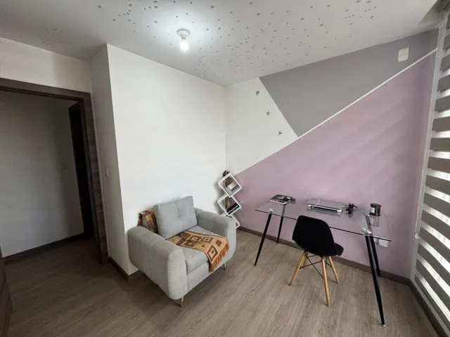 En Venta Departamento de 2 Dorm. de 123 m² en La Eloy Alfaro — imagen 3