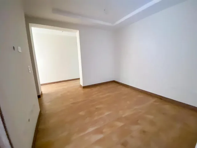 Departamento en Venta Sector La Paz Terraza Privada y Patio — imagen 2