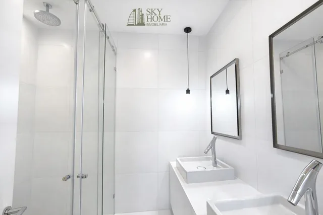 Venta Departamento Exclusivo, 2 Habitaciones, González Suarez, con Balcón Panorámico, 240 Mil Usd — imagen 2