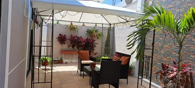 Oportunidad, villa en Venta C. Celeste Samborondon, Guayas — imagen 2
