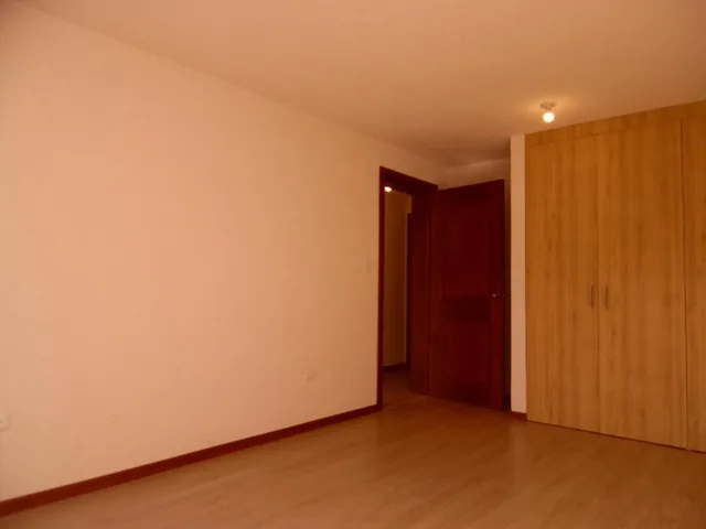 Departamento en Venta por Estrenar Sector Cotocollao 3 Dorm. — imagen 4
