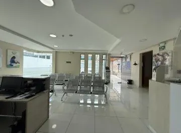 Centro Médico en Venta – Solanda – Perfecto Para Operación Inmediata — imagen 5