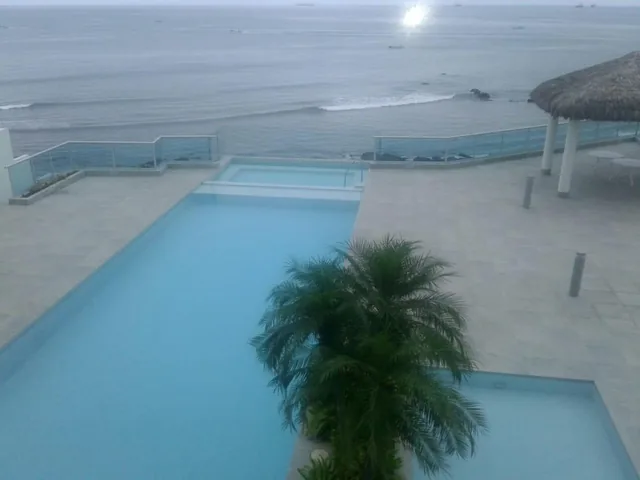 Departamento con Vista Al Mar Dispónible en Bay Point, Salinas, Guayas — imagen 3