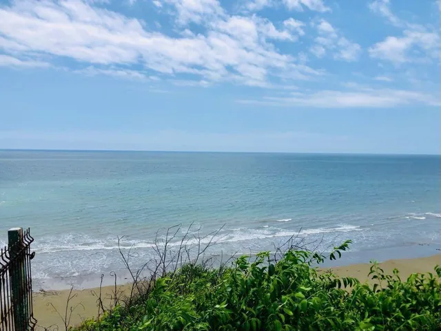 Terreno Para Edificio 1era Línea de Mar Ciudad del Mar Mkeller, Manabí — imagen 5