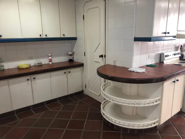 Vendo Departamento Al Pie del Mar en Chipipe Ecuador — imagen 4
