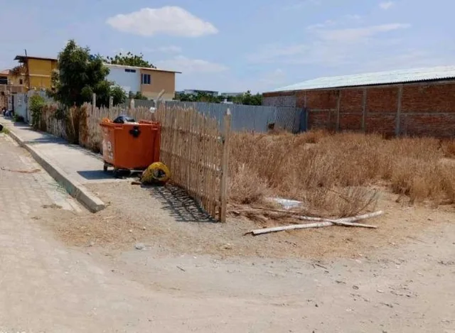 Terreno 720?m² en Ciudadela Universitaria, Manta – ¡Inmejorable Ubicación!, Manabí — imagen 2