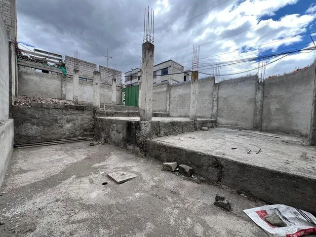 Terreno con Construcción en Venta en Carcelén Bajo — imagen 3