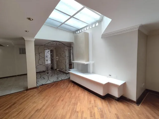 C/ Eloy Alfaro y Granados, Departamento de 298 m² en Venta, de Oportunidad — imagen 4
