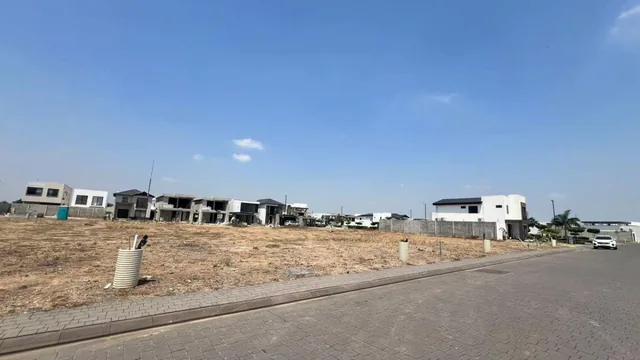 Terreno de 274 m² en Venta en Samborondón, Isla Celeste, Guayas — imagen 2