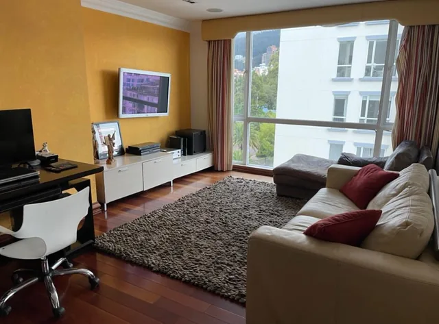 Quito Departamento de Venta en Conjunto Residencial Exclusivo Sector Quito Tenis — imagen 3