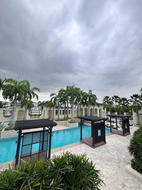 Plaza Lagos, Terreno en Venta 1033 m² Etapa Delago, Frente Al Parque, Guayas — imagen 2