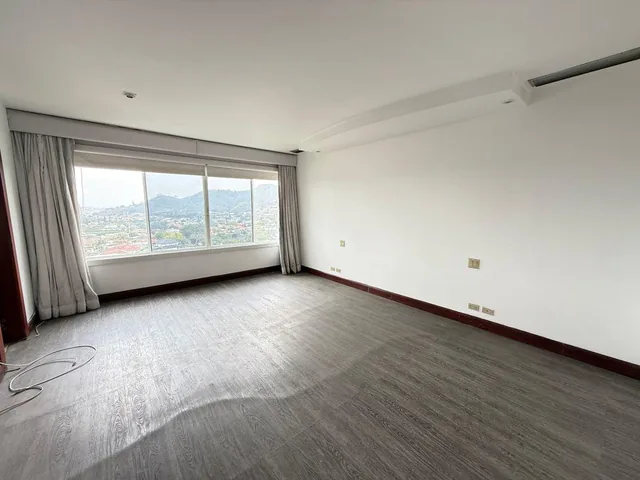 Vendo Departamento en Zona Ceibos, Guayas — imagen 5