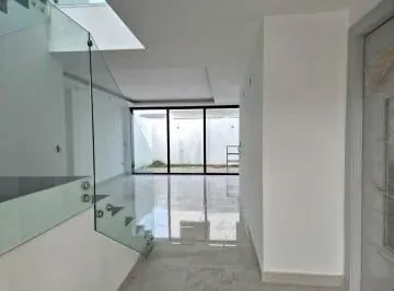 Venta de Casa en La Urbanización Mallorca Village, Vía Samborondón - Salitre. Guayas — imagen 5